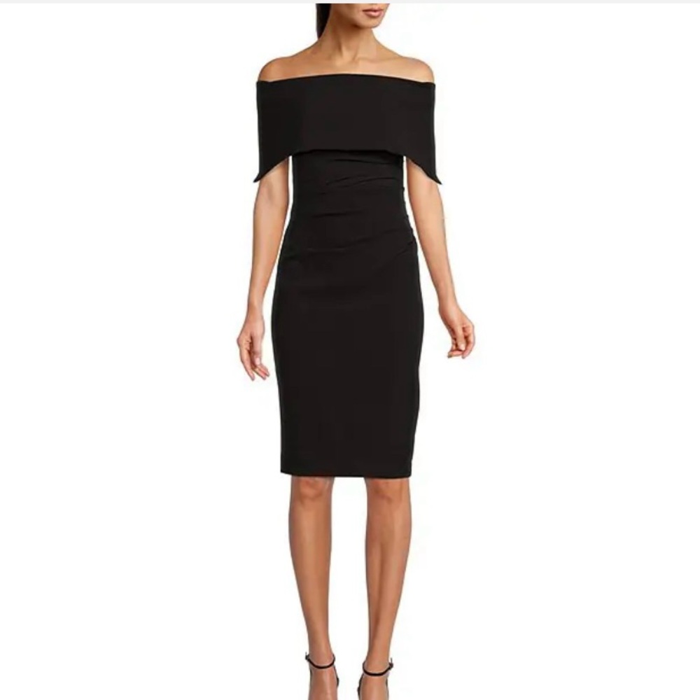 Vince Camuto Off the shoulders dress